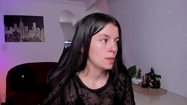 Snapshot of Meghan320 chatting on November 2, 2025, 11:45 am Meghan320 online show from November 2, 2025, 11:45 am