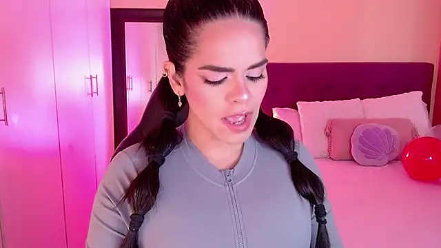 Mafer Meow online show from February 20, 2026, 9:04 pm