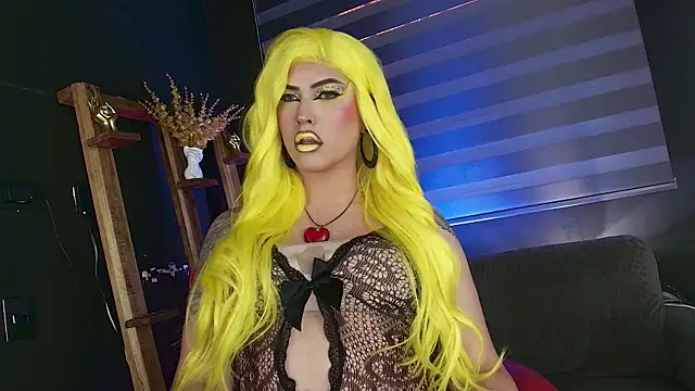 AshlyBetancurX online show from April 16, 2026, 9:26 pm