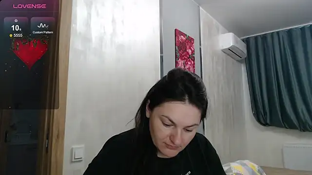 Stacy Davice online show from October 19, 2025, 5:19 am