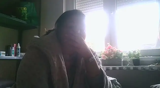 Snapshot of Mileva88 chatting on January 31, 2025, 9:59 am Mileva88 online show from January 31, 2025, 9:59 am