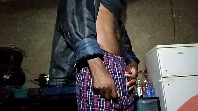 clintsix online show from November 18, 2025, 10:25 pm