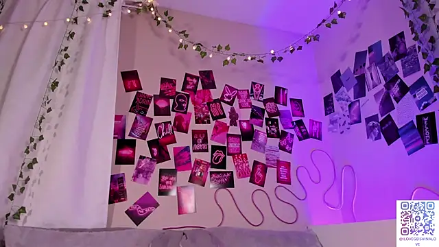 LuckySexyDoll online show from February 16, 2025, 10:10 am