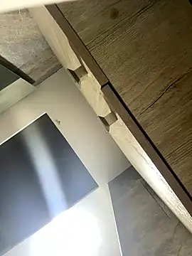 CeliWoods online show from January 14, 2026, 10:32 am