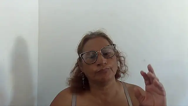 Snapshot of charrysexy1 chatting on October 18, 2025, 3:24 pm charrysexy1 online show from October 18, 2025, 3:24 pm