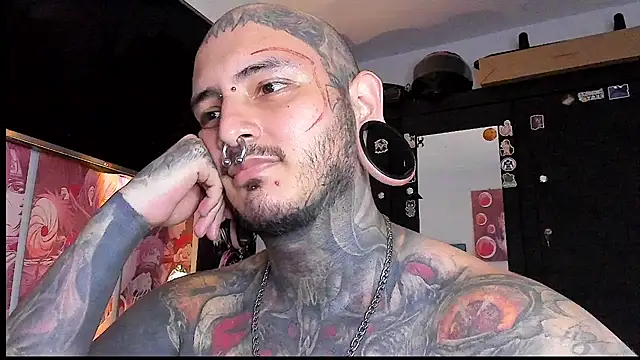 Snapshot of DEATHINK666XX chatting on January 17, 2025, 10:01 pm DEATHINK666XX online show from January 17, 2025, 10:01 pm