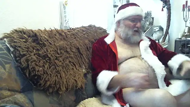 SexySantaC online show from December 15, 2024, 6:48 pm