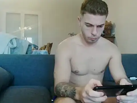 Snapshot of Elkafit28 chatting on February 10, 2026, 10:30 am Elkafit28 online show from February 10, 2026, 10:30 am