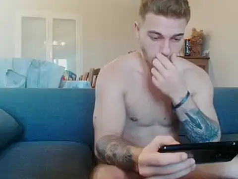 Snapshot of Elkafit28 chatting on February 11, 2026, 10:53 am Elkafit28 online show from February 11, 2026, 10:53 am