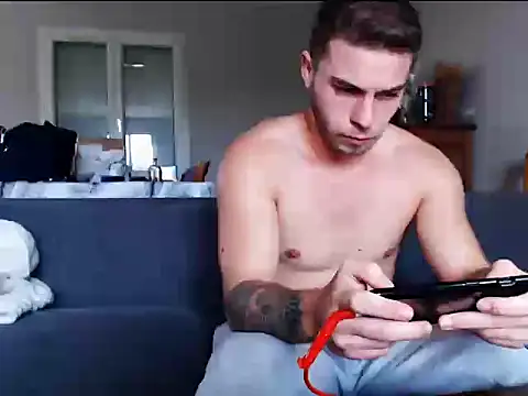 Elkafit28 online show from April 3, 2026, 11:52 am