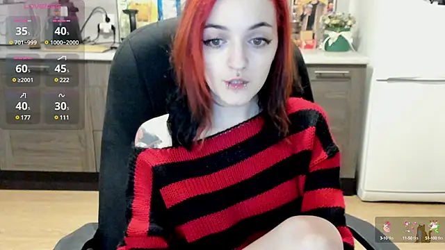 Snapshot of spticc chatting on December 9, 2024, 8:11 am spticc online show from December 9, 2024, 8:11 am