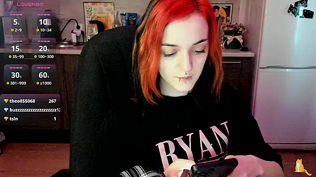 Snapshot of spticc chatting on December 12, 2024, 10:56 am spticc online show from December 12, 2024, 10:56 am