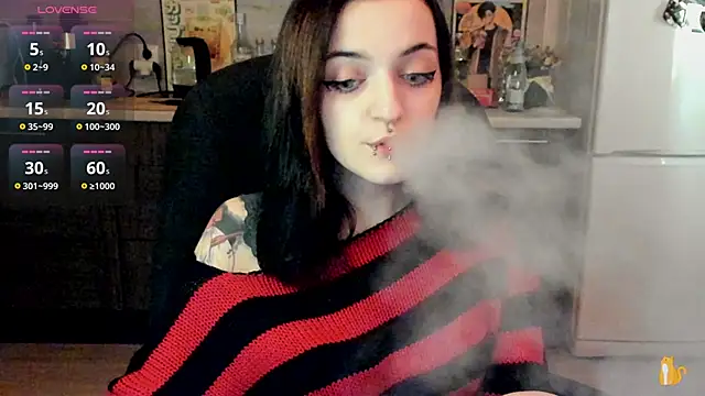 Snapshot of spticc chatting on December 18, 2024, 7:58 am spticc online show from December 18, 2024, 7:58 am