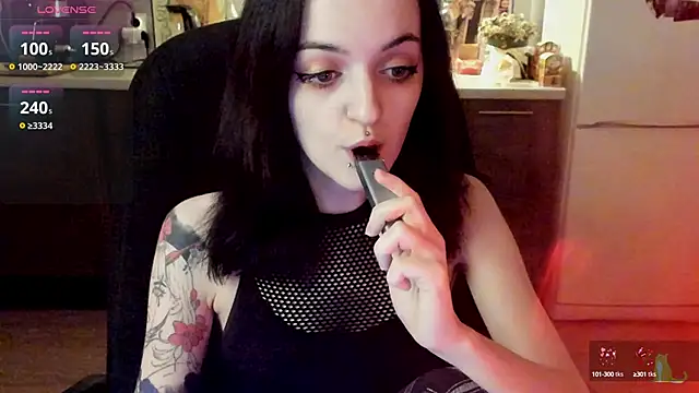 Snapshot of spticc chatting on January 5, 2025, 2:52 pm spticc online show from January 5, 2025, 2:52 pm