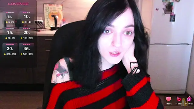 Snapshot of spticc chatting on October 21, 2025, 8:15 am spticc online show from October 21, 2025, 8:15 am