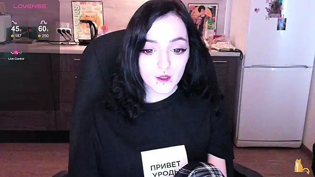 Snapshot of spticc chatting on October 27, 2025, 8:18 am spticc online show from October 27, 2025, 8:18 am