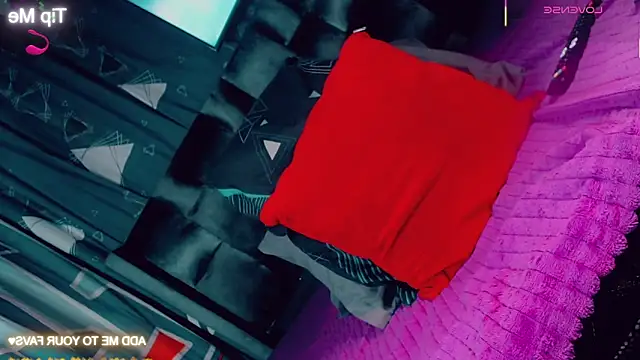 CharlotteBigCock online show from January 16, 2026, 2:21 pm