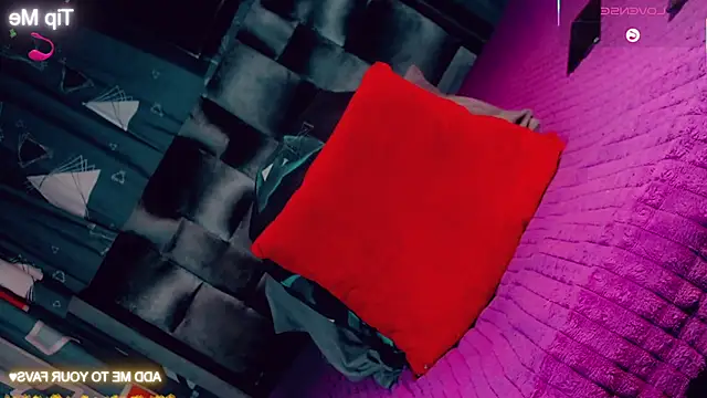 CharlotteBigCock online show from January 17, 2026, 2:22 pm