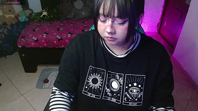 litlle cat online show from January 18, 2026, 6:17 am