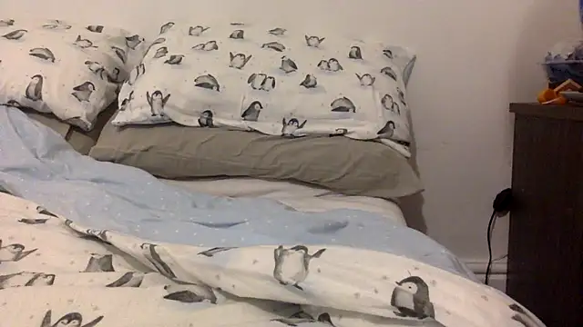 bigguy101 online show from November 9, 2025, 12:53 am