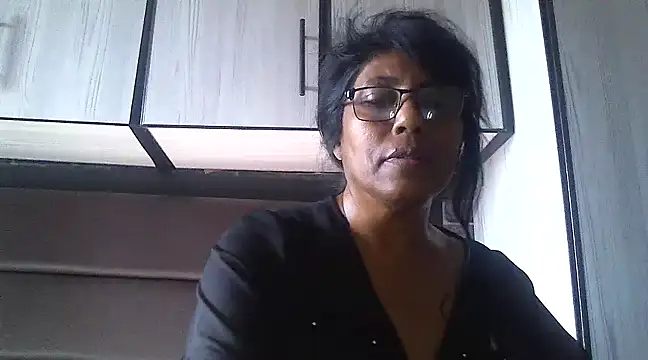 MsAttitude online show from March 9, 2025, 2:21 pm