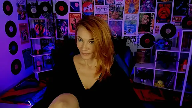 MistyBarnes online show from December 28, 2024, 8:26 am