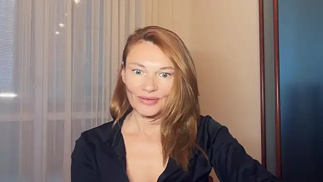 MistyBarnes online show from April 18, 2026, 3:38 pm