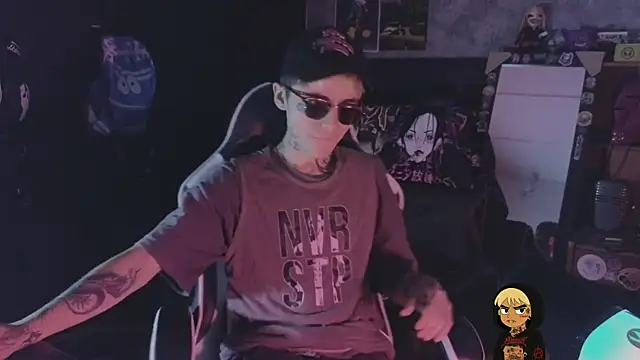 AcidMilo online show from June 22, 2026, 4:26 pm
