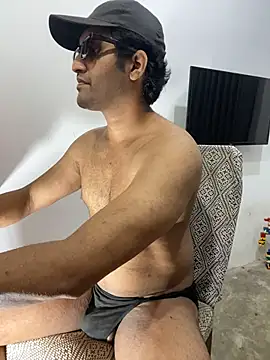 Snapshot of Lahirumadu2 chatting on May 21, 2026, 4:58 pm Lahirumadu2 online show from May 21, 2026, 4:58 pm
