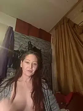 dominatrixredsonyja online show from March 17, 2025, 5:38 pm