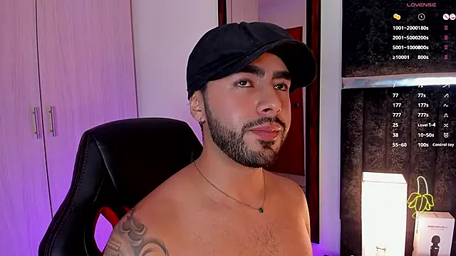 Snapshot of ItsMeEros chatting on January 26, 2025, 1:31 am ItsMeEros online show from January 26, 2025, 1:31 am