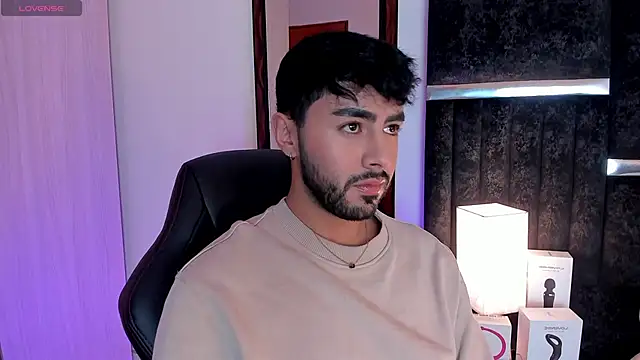 Snapshot of ItsMeEros chatting on January 30, 2025, 9:14 pm ItsMeEros online show from January 30, 2025, 9:14 pm