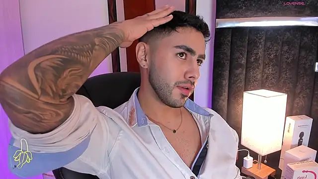 Snapshot of ItsMeEros chatting on March 23, 2025, 12:04 am ItsMeEros online show from March 23, 2025, 12:04 am