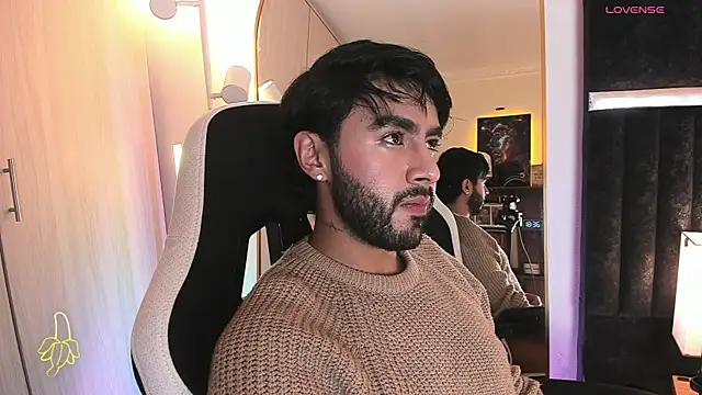 ItsMeEros online show from July 1, 2026, 11:37 pm
