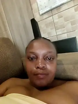 EbonyBuu online show from June 25, 2026, 2:43 pm
