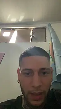  jamesleandros1 online show from February 7, 2026, 2:43 pm