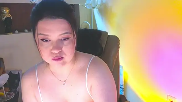 Malika uAngel online show from April 20, 2026, 1:41 am