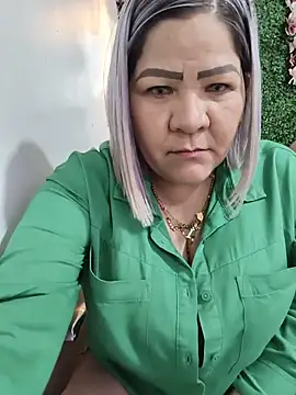 Dalessa Bigtits online show from June 4, 2026, 9:10 pm