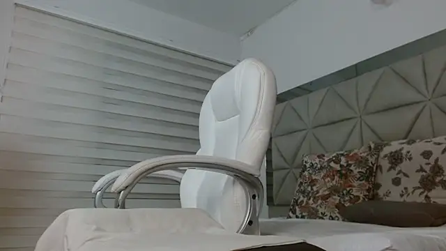 nana levy online show from February 27, 2025, 10:15 am