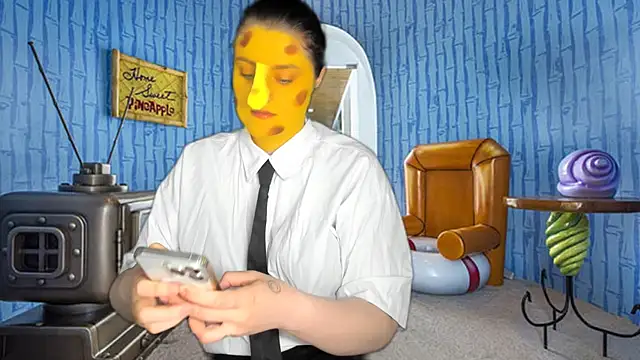 KiraKoval online show from May 15, 2026, 1:07 pm