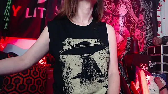 Silentmary online show from May 26, 2026, 6:15 pm