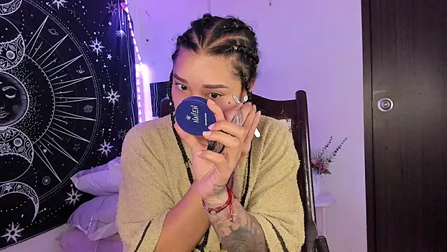 Eva Lee  online show from February 6, 2026, 8:51 am