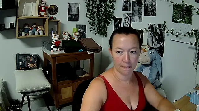 Snapshot of AnyaKrey@xh chatting on August 6, 2026, 11:34 am AnyaKreyxh online show from August 6, 2026, 11:34 am