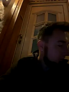 Anal30polak online show from November 14, 2025, 4:55 am