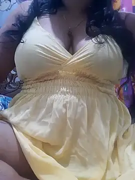 Snapshot of chubby_wife chatting on January 24, 2025, 1:14 pm chubby wife online show from January 24, 2025, 1:14 pm