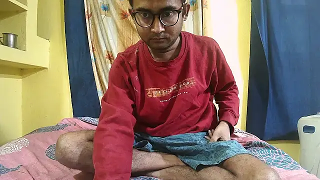 Snapshot of Cute_boy2000 chatting on January 16, 2025, 1:58 am Cute boy2000 online show from January 16, 2025, 1:58 am