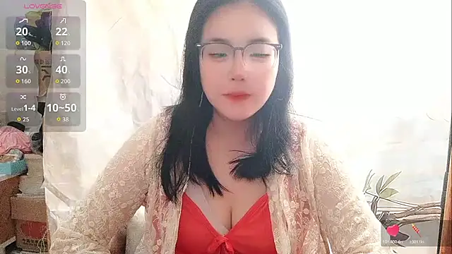 Snapshot of Vivianangn-e chatting on April 27, 2026, 1:25 am Vivianangn-e online show from April 27, 2026, 1:25 am