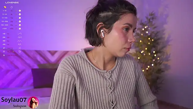 imjess01 online show from December 2, 2024, 1:36 am