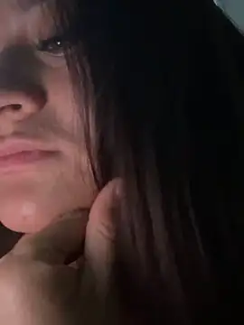 LuceroRm online show from November 5, 2025, 6:35 am