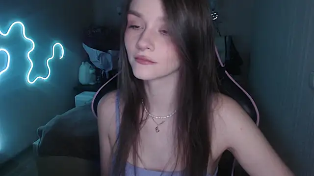 jeann elsaa online show from December 16, 2024, 5:49 am